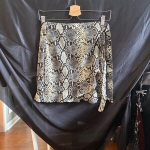 Nasty Gal Monochrome Snake Print Skirt